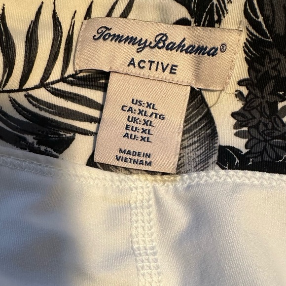 TOMMY BAHAMA TABU JUNGLE BLACK WHITE Golf Tennis Ruffle Hem Skort - Picture 5 of 5